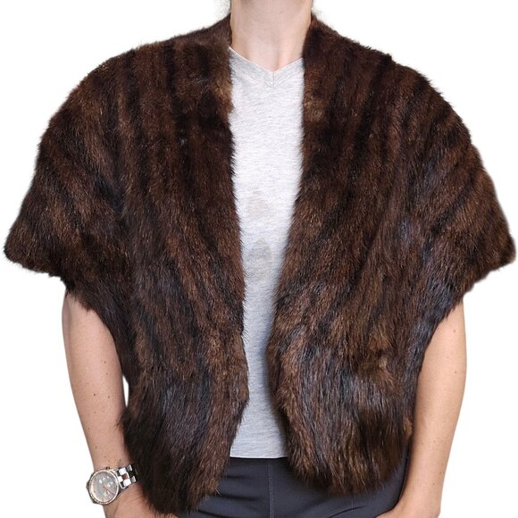 1950s Brown Beaver Fur Stole Shawl Cape Wrap Jacket Old Money Mod MCM Sz S/M - Picture 14 of 14
